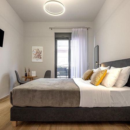 Phaedrus Living: The Nine Muses Clio Apartment Athena Bagian luar foto