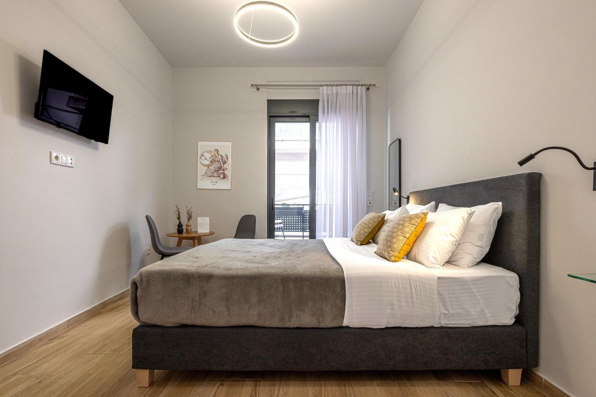 Phaedrus Living: The Nine Muses Clio Apartment Athena Bagian luar foto